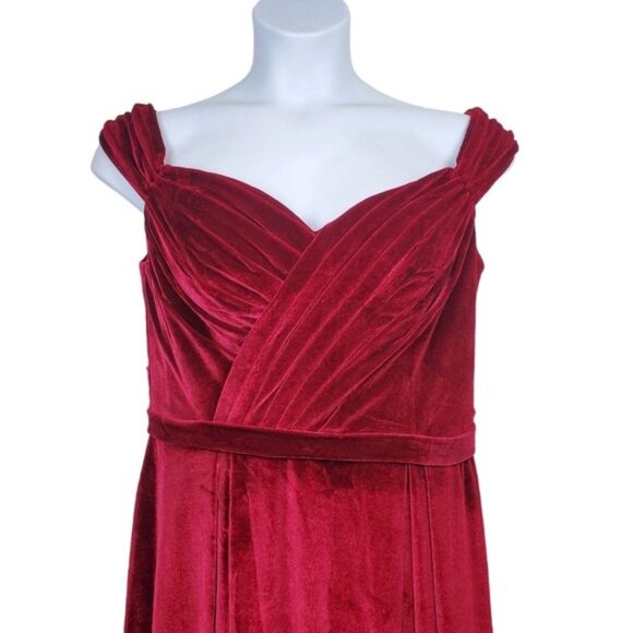JJs House Womens Burgundy Red Velvet Pleated Side Slit Gown Dress Size 16 NWT - Picture 2 of 8